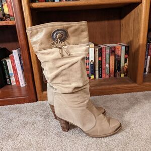 VINTAGE western style pull on suede slouch boot metal tips high heel euc sz 10